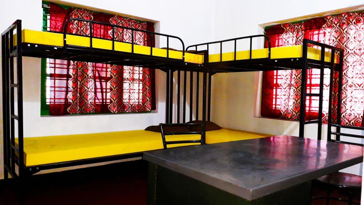 Seenu'S Pg Accommodation Palakkad Exterior photo